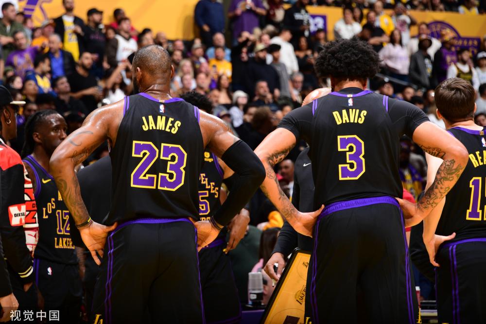 他作为超级 他作为超级