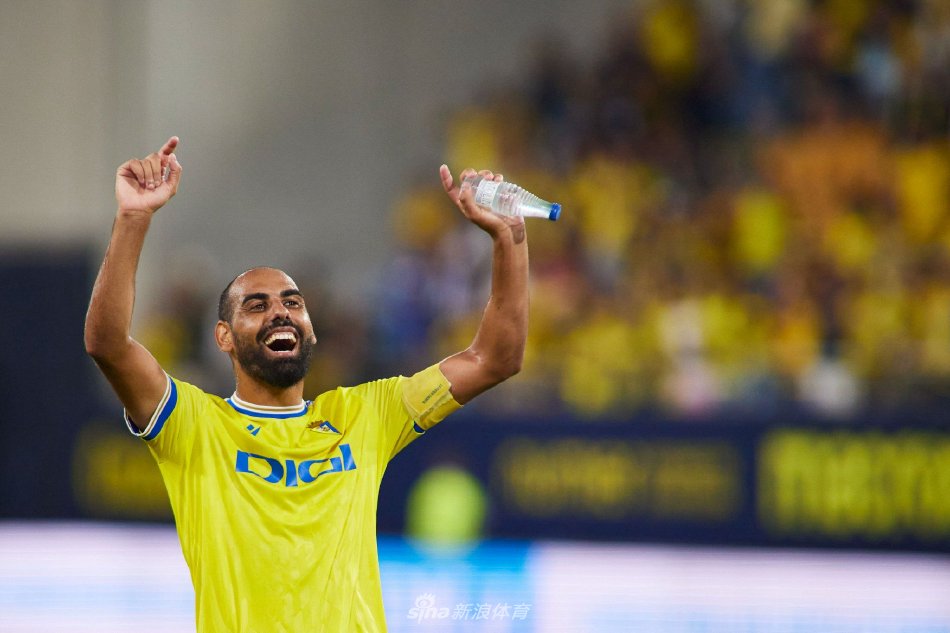 多纳鲁马年 多纳鲁马年