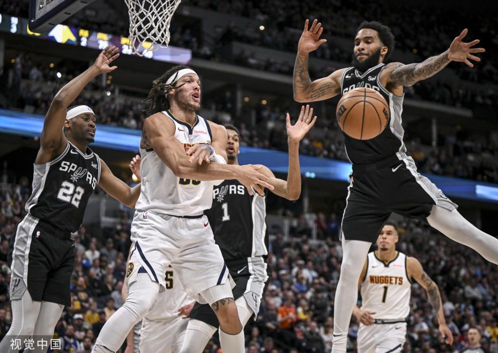 他在30岁 他在30岁