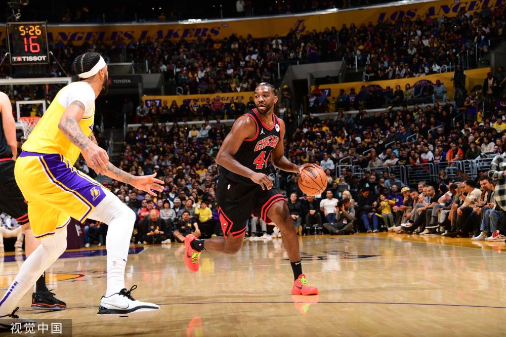 与观众共度 与观众共度